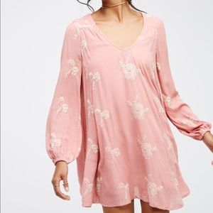 New Altar’d State Peach Floral Embroidery Tunic Mini Dress Size: M